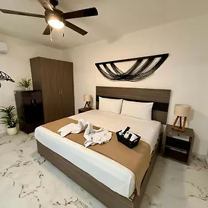 Hotel Casa Tortuga 5th Ave